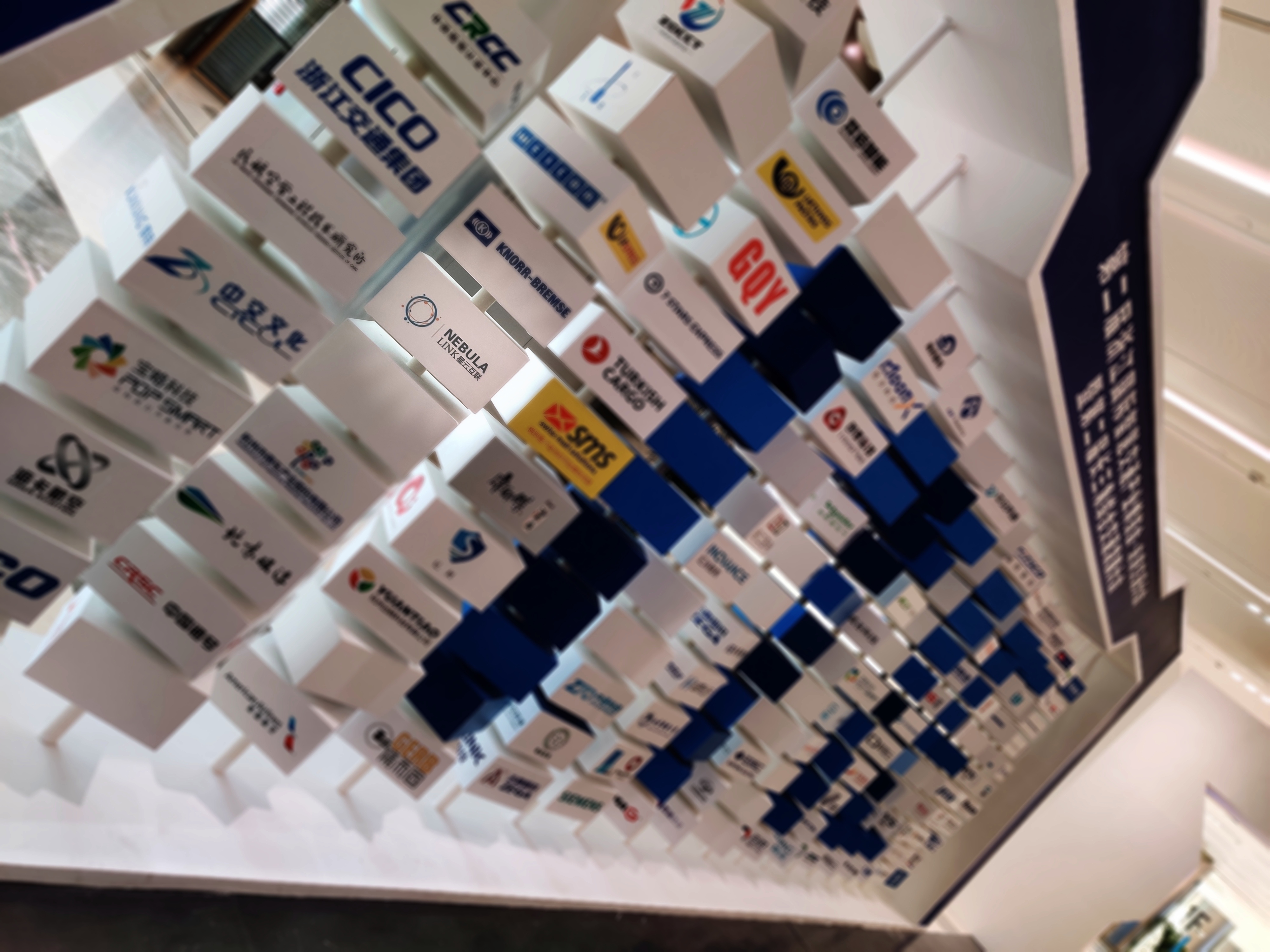 1575972768870188.jpg 1575972768870188.jpg