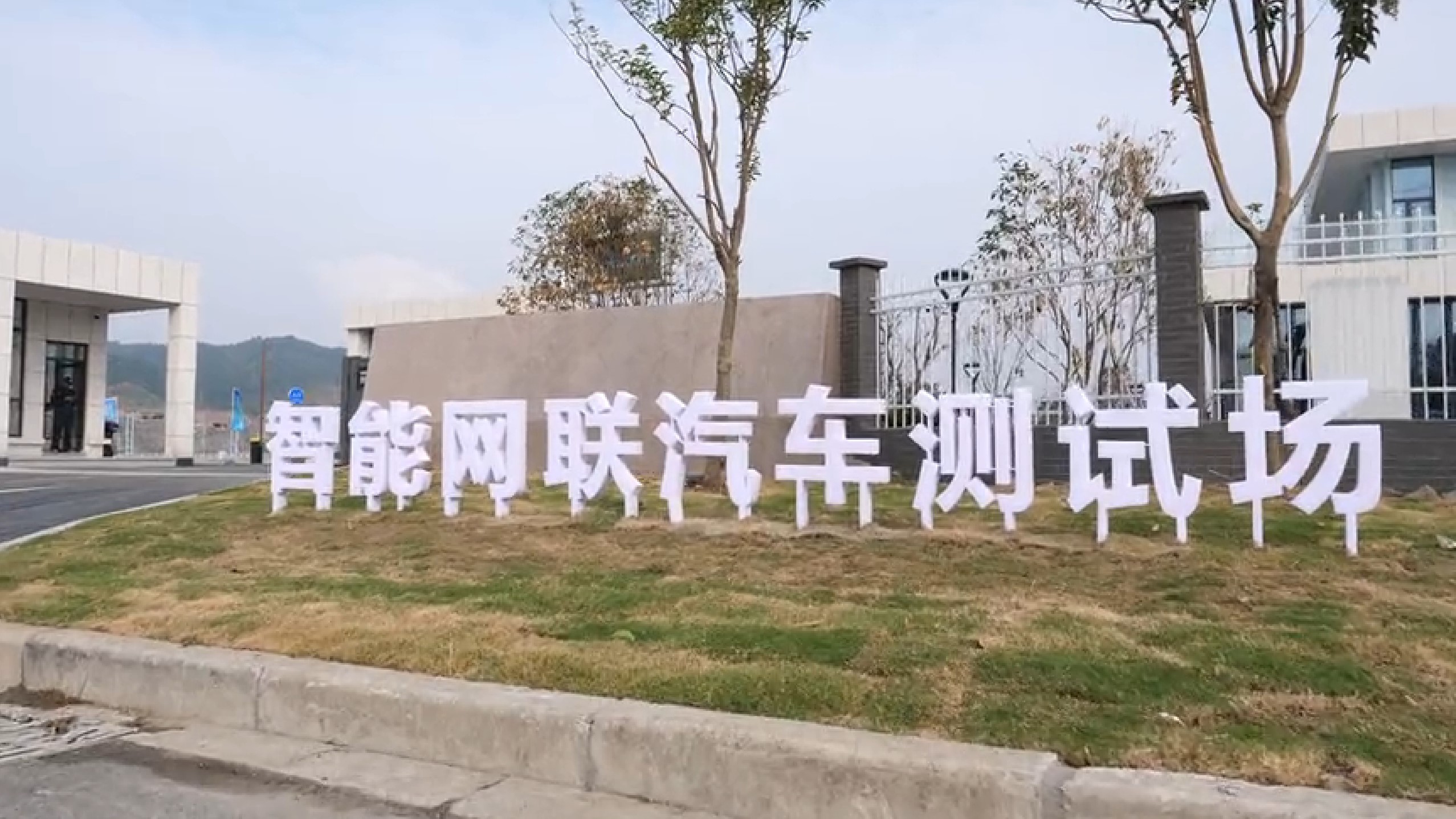 1585896474291254.jpg 1585896474291254.jpg