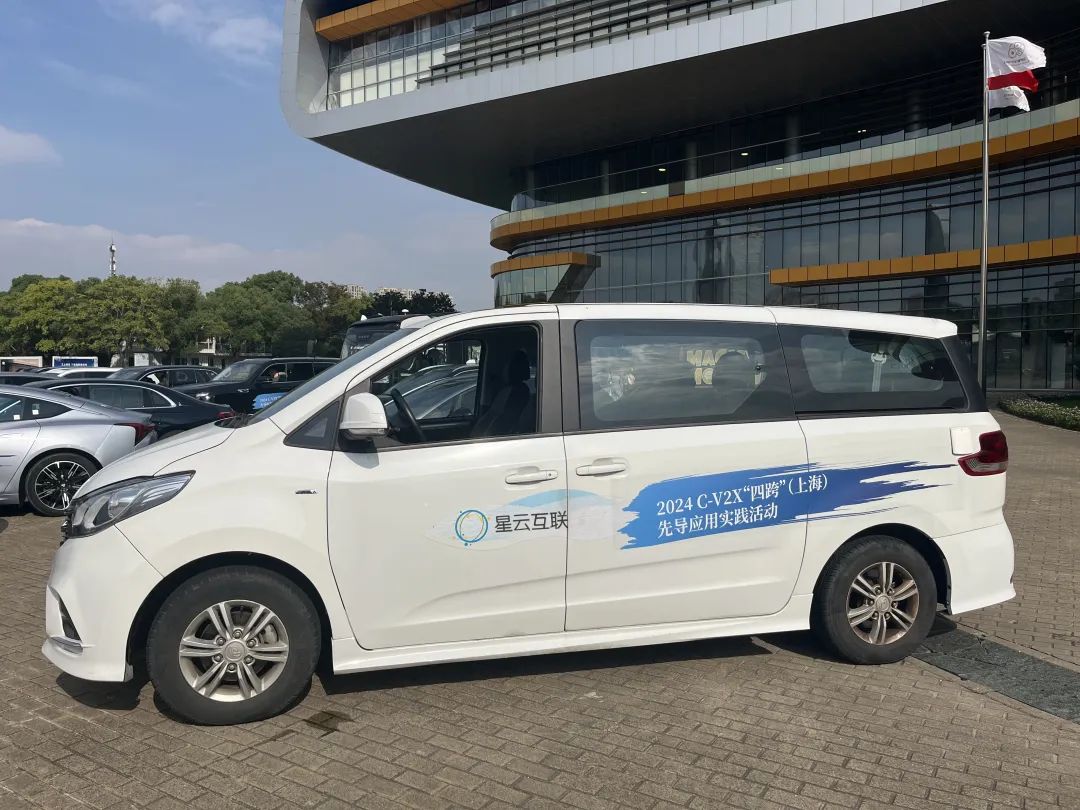 1730357112759159.jpg b3814b54f20cae261b086403feddbe99.jpg